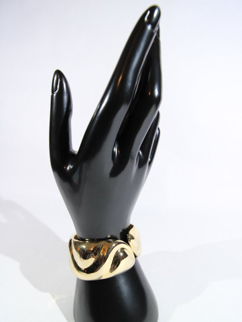 Vintage Gold Tone Cuff Bracelet